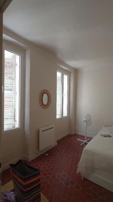 Appartement De Charme - Wifi - Centre Historique Toulon Exterior foto